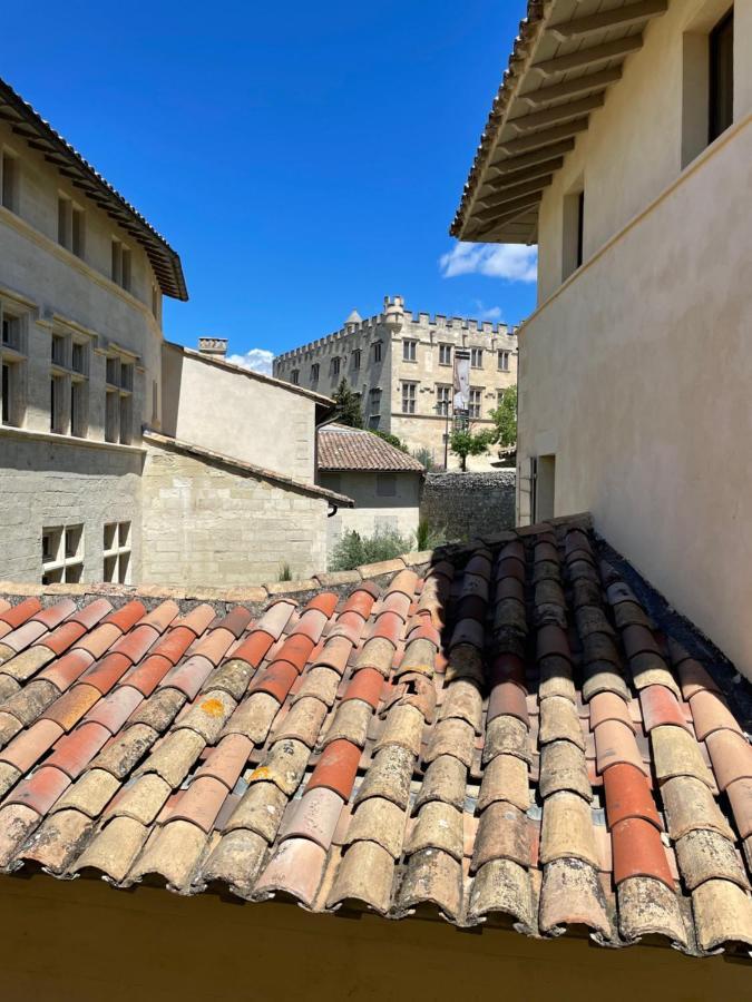 Appartement Aux Pieds Du Palais Des Papes. Aviñón Exterior foto